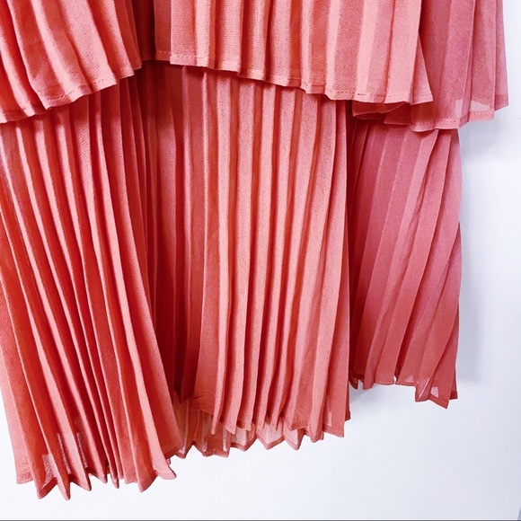 Keepsake - Off The Shoulder Pleated Dress - Picture 7 of 10